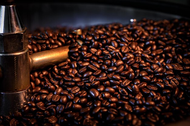 close-up-coffee-beans_1048944-24246930.jpg